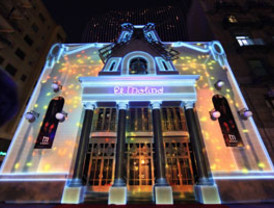 Una exposició fotogràfica de Josep Tobella recupera els millors anys d’El Molino