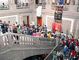 Preparan la 32 Feria del Libro en el Palacio de Minería