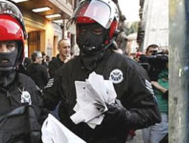 Las víctimas se unen para pedir un final de ETA sin impunidad