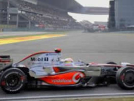 El Madrid funciona en los despachos, ficha a Ozil, y se duerme en el campo, flojo empate en Lieja (1-1)