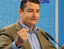 Rajoy dice que Moratinos es el primer ministro que hace una visita oficial 'a su propio país'