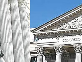 Casi el 40% cuestiona el funcionamiento de la Constitución y cerca de la mitad el de la democracia