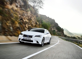 Nuevo Lexus GS 300h