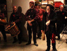 L'inclassificable Albert Vidal porta Història de Joan, nascut d'un os al Teatre Nacional de Catalunya