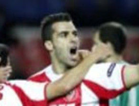 Cara y cruz para Sevilla con su paliza al Karpaty (4-0) y Getafe, humillado por el Stuttgart (0-3)