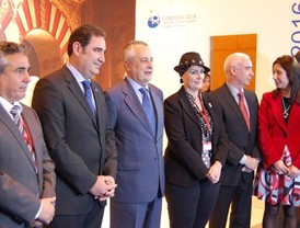 La Junta prevé un 2011 'aceptable' para el turismo en Andalucía