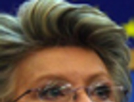 'Devuélvele el saludo a Aznar'