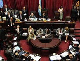 Zelaya acusará a los golpistas de delitos de lesa humanidad