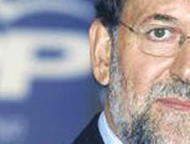 Rajoy avisa de que 'ninguna franquicia de ETA se puede presentar a las elecciones si no se acaba el terrorismo'