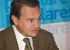  Agustín Conde alaba que Barreda renunciara a sus privilegios de expresidente
