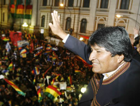 Rajoy y Zapatero también se acusan en el Congreso mutuamente de fortalecer a ETA