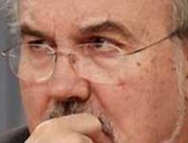 Érika Villaécija imita a Mengual y se mete en la finalísima