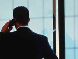 Condenado a tres años de cárcel un alcalde que gastó 6.000 euros con el móvil