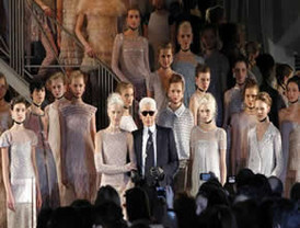 Las escaleras mecánicas de acceso al Grupo Santa Teresa costarán 2,7 millones de euros