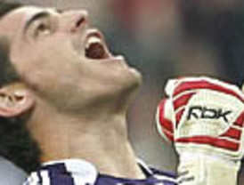 Iker Casillas, elegido 'Mejor Portero de 2010' por la IFFHS por tercera ocasión consecutiva