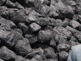 Villanueva culpa al Gobierno de la imposibilidad de quemar carbón nacional en 21 meses y del impago de las empresas