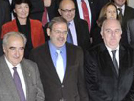 Presentado en la Real Maestranza de Sevilla el libro “Cruzando la raya”