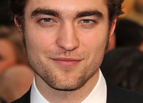 Robert Pattinson no será Grey pero todo el mundo creyó su broma