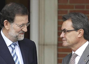 Mas, a Rajoy: "El Estado no debe autorizar nada; simplemente, debe no recurrir la legalidad catalana"