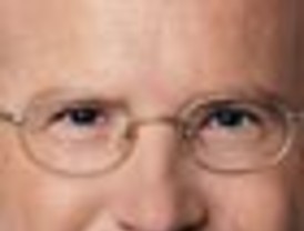 Montilla se 'pasa' a mensajero en plena campaña