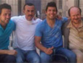 Marc Coma cruza primero la meta en la cuarta etapa del Dakar 2010