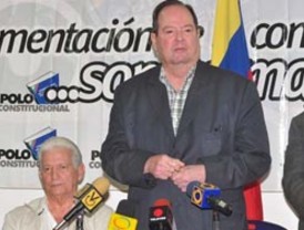 Álvarez Paz oficializó su precandidatura para la Presidencia