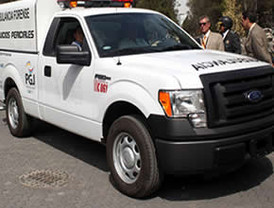 Sodi entrega dos vehículos para ambulancia Forense y Ministerio Público móvil, a PGJDF