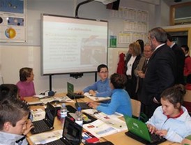 Más de 7.000 alumnos utilizarán este curso libros digitales