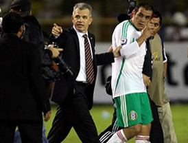 Los 'cibernautas' quieren parar la entrevista a Julián Muñoz