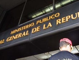 Chávez no cesará en su empeño: ' esto no es una derrota '