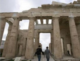 Mexicanos donan a la Cruz Roja dos mil 835 toneladas de ayuda