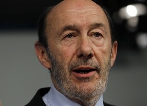 Rubalcaba defiende en Bruselas la intervención del Banco Central Europeo