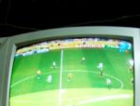 Una agenda diversa nos traen las portadas