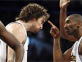 Una mala actuación de Gasol arrastra a los Lakers a una paliza ante San Antonio (97-82)