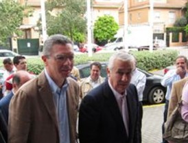Arenas, 'defraudado' por Zapatero: 'debería convocar generales cuanto antes, no primarias tras el 22-M