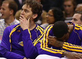 Pau y 'sus' Lakers siguen en caída libre: segunda derrota en los play-off (102-91)