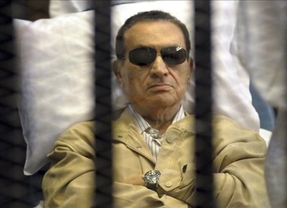 Hosni Mubarak, sentenciado a cadena perpetua: dura sentencia del tribunal para el ex presidente de Egipto