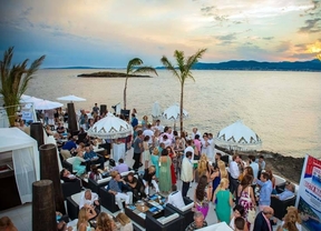 Purobeach celebra su décimo aniversario con una fiesta