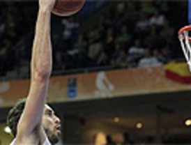 Cospedal se las arregla para pasar las tijeras sin recortar derechos sociales