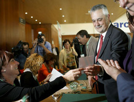 La Bolsa de Madrid baja un 1,33% hasta los 11.695,90 puntos