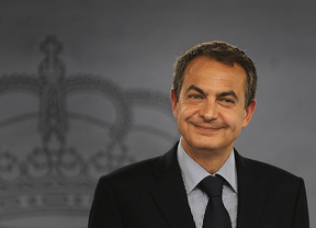 Vuelven los ex presidentes: tras la entrevista a Aznar, Zapatero se pone ante los micrófonos