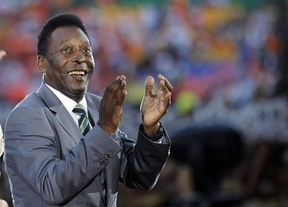 'O Rei' Pelé, hospitalizado en Brasil