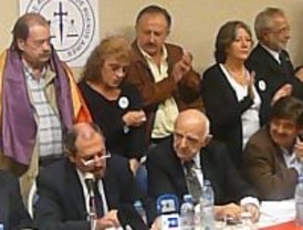 Rumores de coimas y operaciones por todos lados