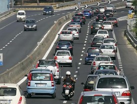 El informe del Banco de España sobre CCM habla de supuestos gastos de viajes de placer por tres millones pagados a directivos de la entidad