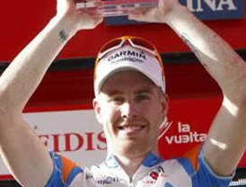 Adolfo Domínguez cree que el despido libre aumentaría la productividad