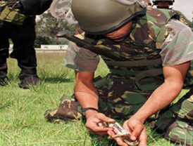 Y Mumbrú se fue a la guerra de la ACB... renueva con el Bilbao pero deja la Selección