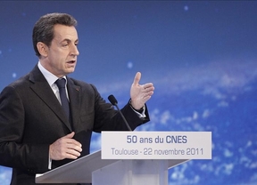 Sarkozy se 'Merkealiza', apuesta por "refundar" Europa y quiere que se base en la disciplina