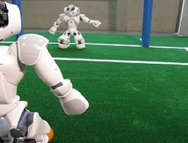 El equipo de robots de la Universidad de Murcia compite en el campeonato mediterráneo de fútbol