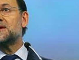 Rajoy pide la dimisión del delegado del Gobierno en Murcia