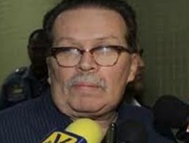 El PSC, entestat en empènyer al Govern cap el PP per a seguir torpedinant